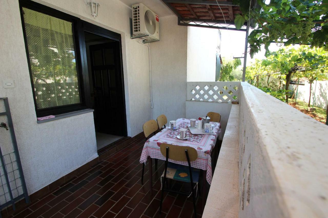 Apartment Sasa Bozac Poreč Exterior foto